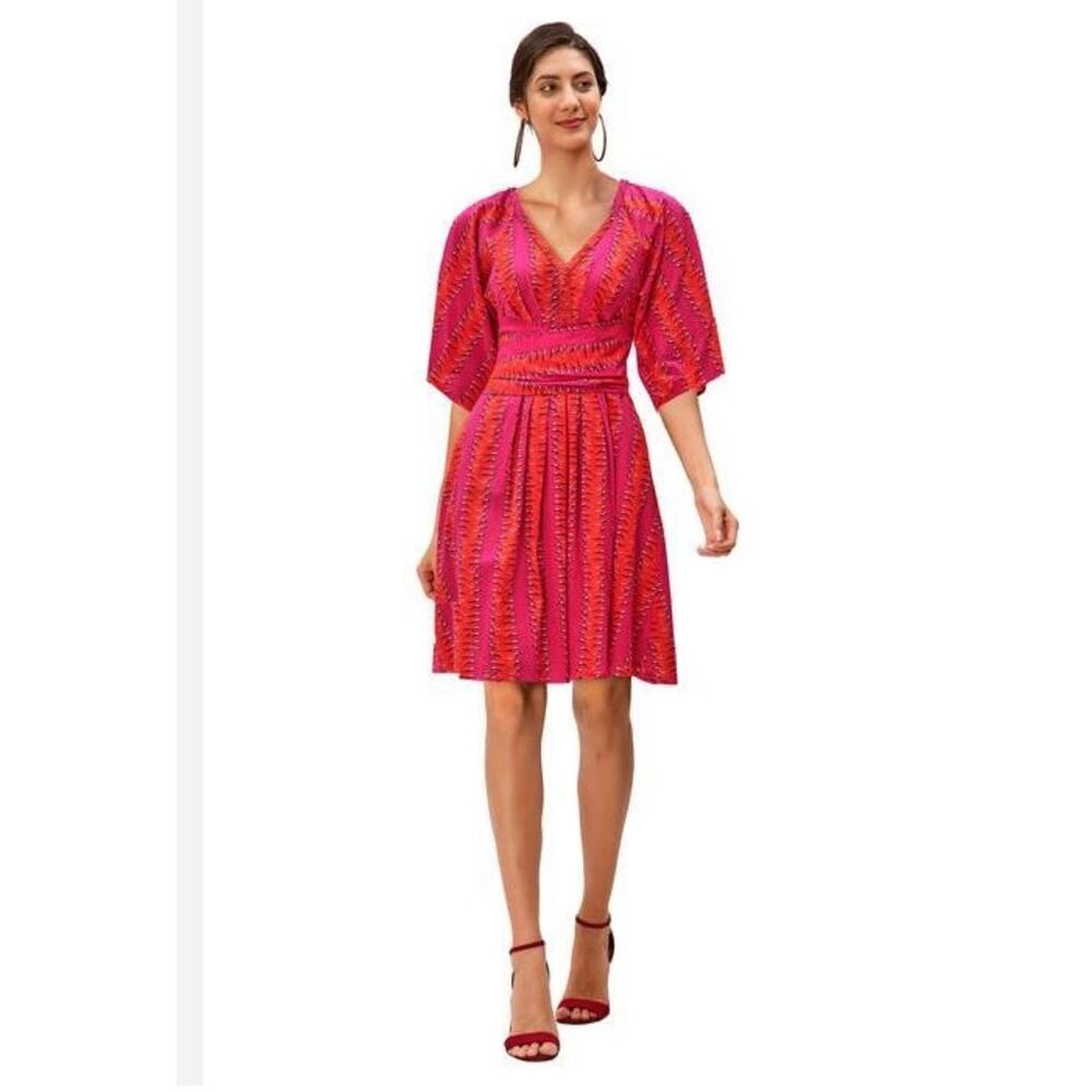 V-Neck Pink Patterned Short Sleeve Dress